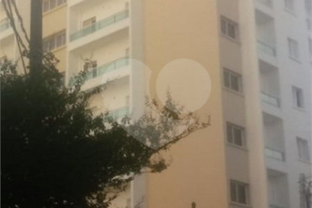 Apartamento à venda com 3 quartos, sendo 1 suíte,  em Cambuci, São Paulo, SP