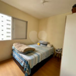 Apartamento com 3 dormitórios e 1 vaga fixa, em região tranquila perto da Av. Washingtonís e de diversos serviços. Ideal para quem quer morar bem e com comodidade.