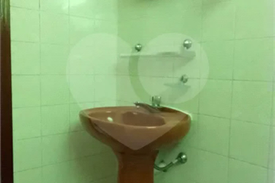 Sobrado à venda com 2 quartos em Jardim Itacolomi, São Paulo, SP