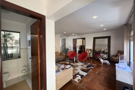 Casa à venda com 4 suítes no condomínio Granja Olga II, Sorocaba - SP