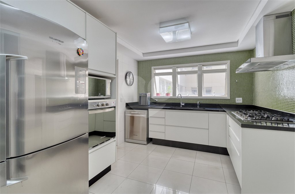 Apartamento à venda com 4 suítes em Alto da Boa Vista, São Paulo, SP