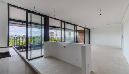 Apartamento à venda com 3 suítes em Vila Nova Conceição, São Paulo, SP