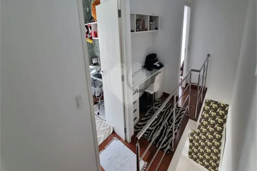 Sobrado à venda com 2 suítes em Jardim Virginia Bianca, São Paulo, SP