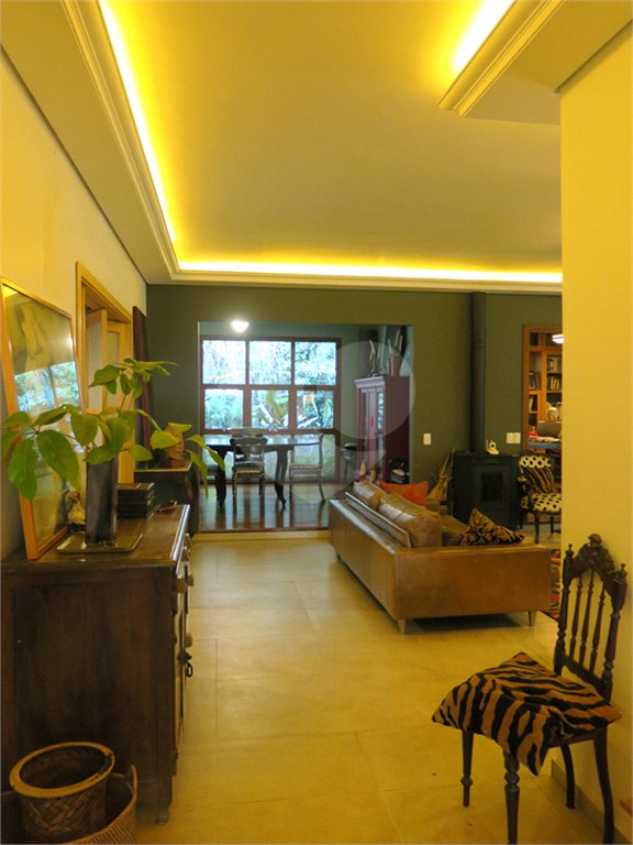 Casa Térrea à venda com 2 suítes em Real Parque, São Paulo, SP
