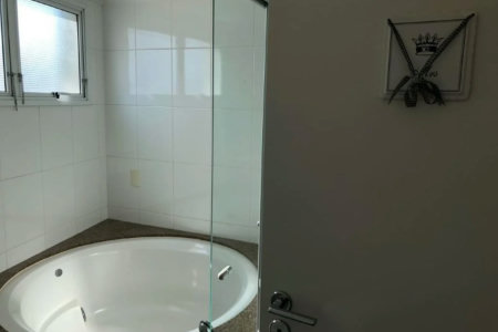Apartamento à venda com 3 suítes em Vila Suzana, São Paulo, SP