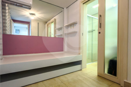 Casa à venda com 4 suítes no condomínio Villa Borghese, Indaiatuba - SP