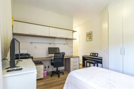 Casa à venda com 3 suítes no condomínio Villagio DI Verona, Vinhedo - SP