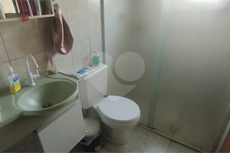 Casa à venda com 4 quartos, sendo 3 suítes, em Jardim Vila Galvão, Guarulhos, SP