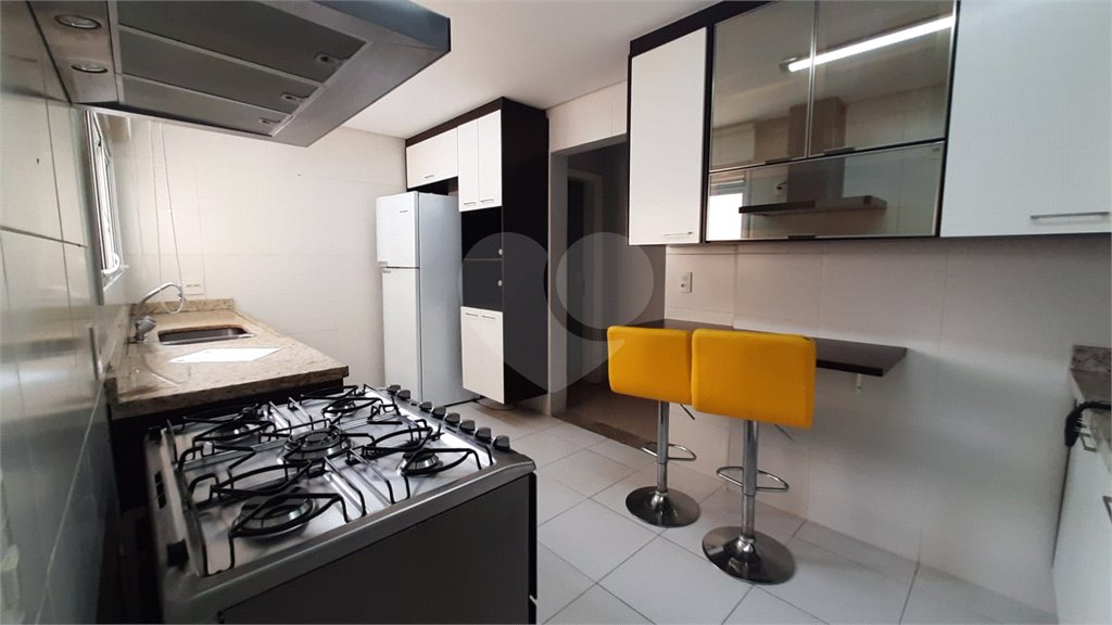 Apartamento à venda com 3 suítes em Jardim Marajoara, São Paulo, SP