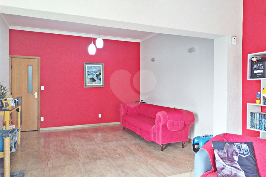 Casa à venda com 2 quartos, sendo 1 suíte, em Tucuruvi, São Paulo, SP
