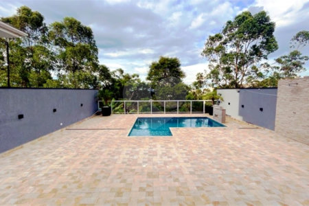 Casa à venda com 3 suítes no condomínio Aruã Brisas Ii, Mogi das Cruzes - SP