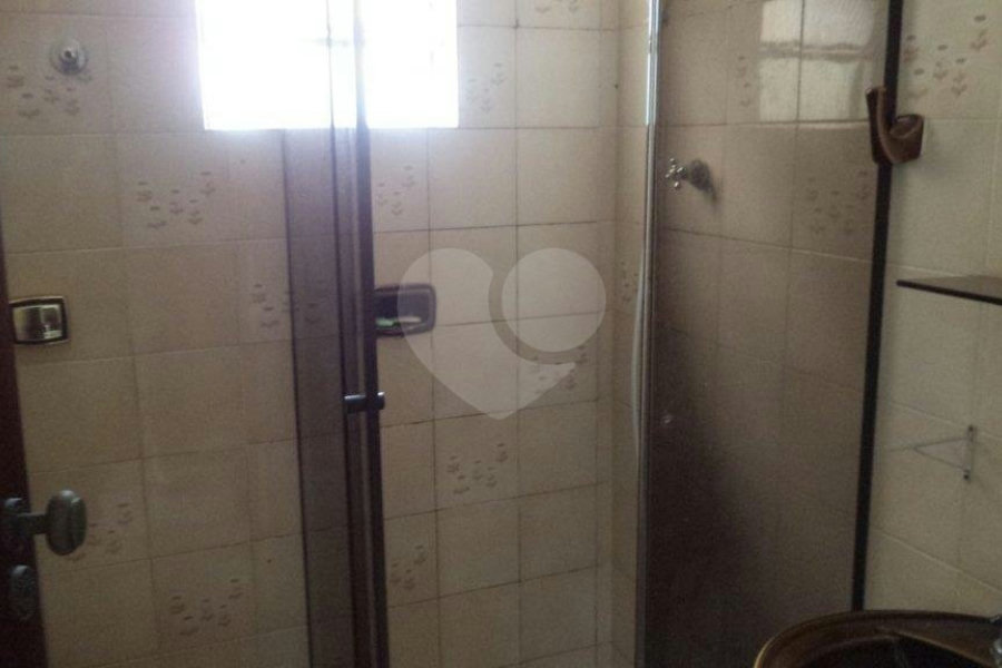 Sobrado à venda com 3 quartos, sendo 1 suíte, em Parada Inglesa, São Paulo, SP