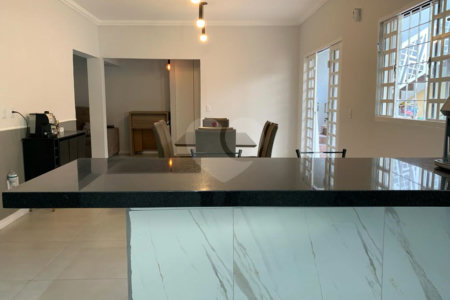 Sobrado à venda com 5 quartos, sendo 1 suíte, em João Aranha, Paulínia, SP