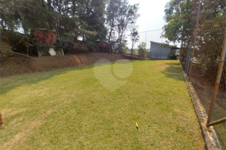 Chácara à venda ou para alugar com 3 quartos, sendo 1 suíte, em Chácaras Polozzi, Louveira, SP