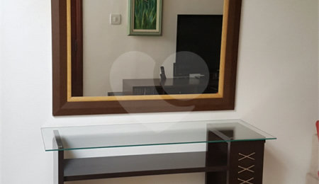 Sobrado à venda com 3 quartos, sendo 1 suíte, em Jardim Caravelas, São Paulo, SP