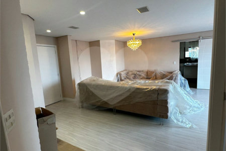 Apartamento à venda com 4 quartos, sendo 1 suíte, em Anchieta, São Bernardo do Campo, SP