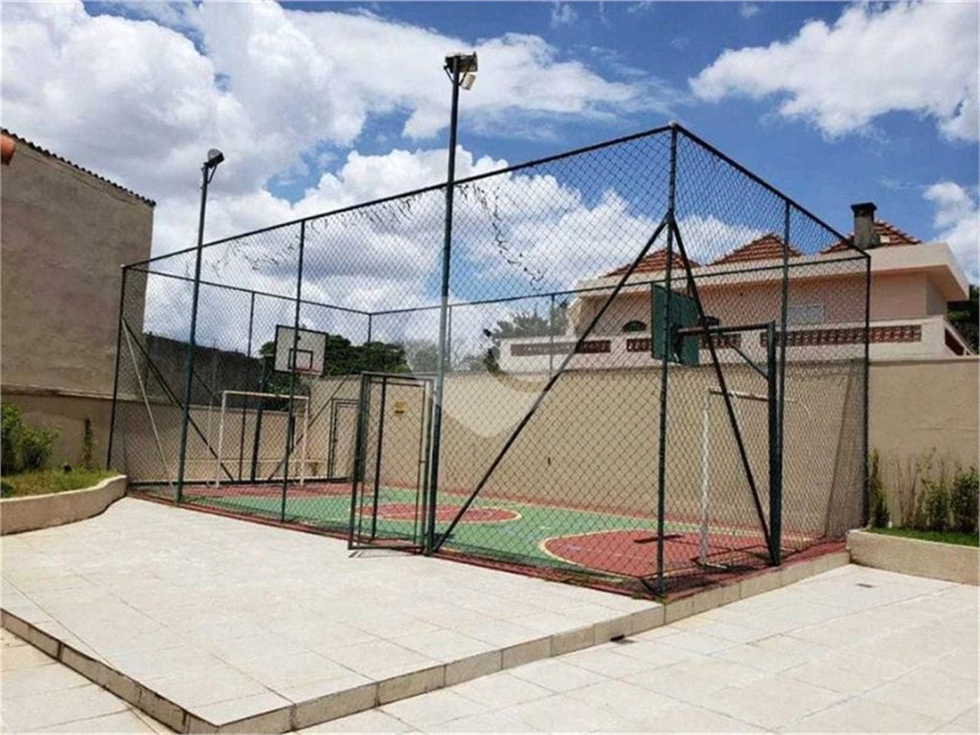 Apartamento à venda com 2 quartos, sendo 1 suíte,  em Parque Ipê, São Paulo, SP