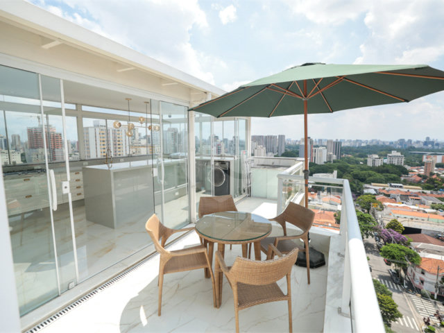 Apartamento à venda com 4 quartos, sendo 1 suíte,  em Vila Mariana, São Paulo, SP