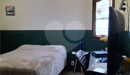 Casa à venda com 3 suítes no condomínio Alpes da Cantareira, Mairiporã - SP