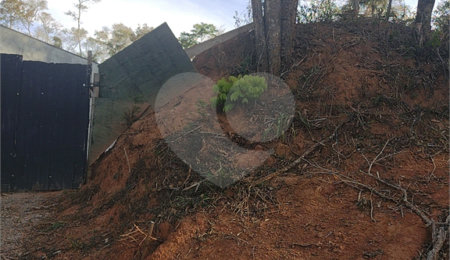 Terreno à venda no condomínio Associação Mirante da Mantiqueira, Mairiporã - SP