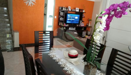 Casa à venda com 3 quartos, sendo 1 suíte,  no condomínio Residencial Água Fria, São Paulo - SP