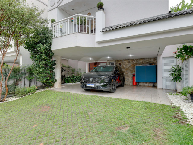 Casa à venda com 4 suítes no condomínio Ville de Marseille, São Paulo - SP