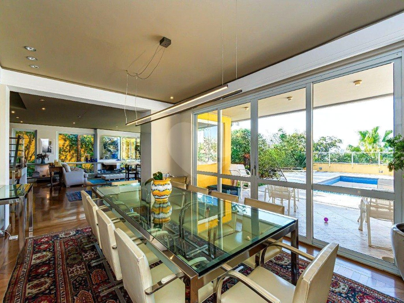 Casa à venda com 4 suítes em Jardim Guedala, São Paulo, SP