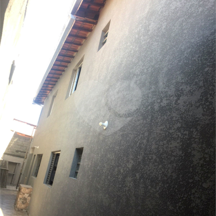 Sobrado à venda com 4 quartos em Jardim Alvinópolis II, Atibaia, SP