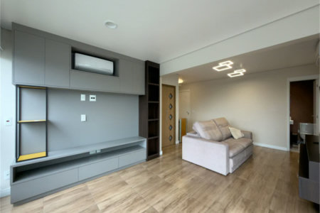 Apartamento à venda com 4 quartos, sendo 2 suítes, em Pinheiros, São Paulo, SP