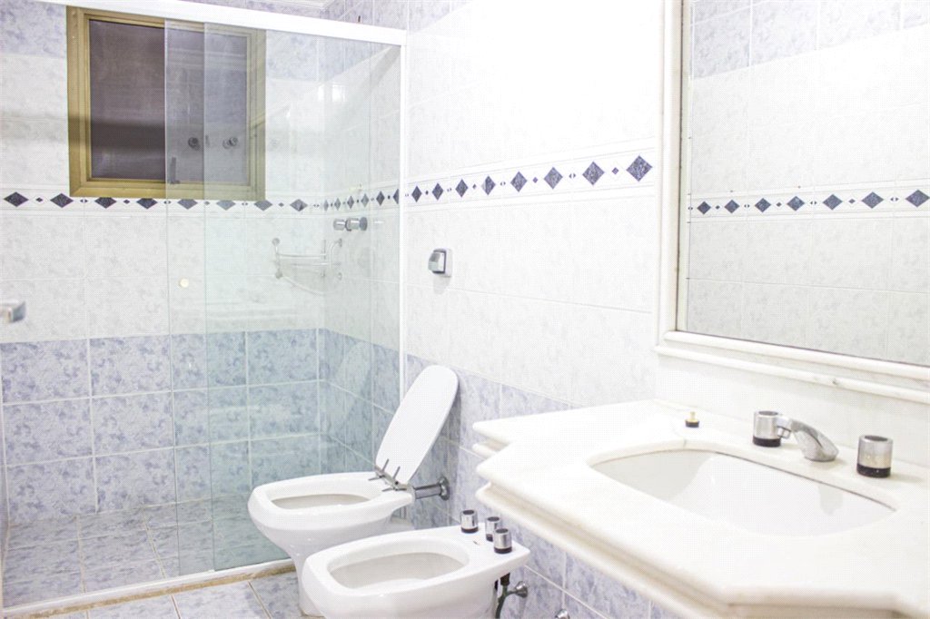 Apartamento à venda com 3 suítes em Jardim Londrina, São Paulo, SP