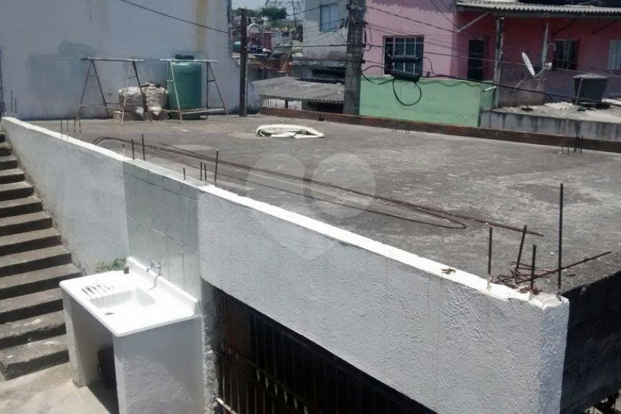 Sobrado à venda com 4 quartos, sendo 1 suíte, em Tremembé, São Paulo, SP