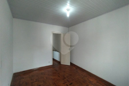 Casa de Vila à venda ou para alugar com 3 quartos em Jardim do Colégio (zona Norte), São Paulo, SP