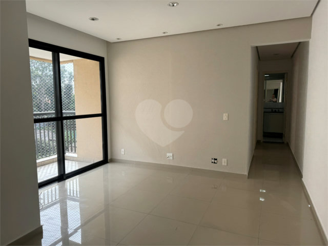 Apartamento à venda com 2 quartos, sendo 1 suíte,  em Santana, São Paulo, SP