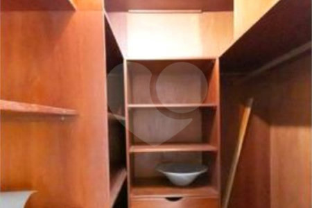Cobertura à venda com 3 quartos, sendo 1 suíte, em Jardim Londrina, São Paulo, SP