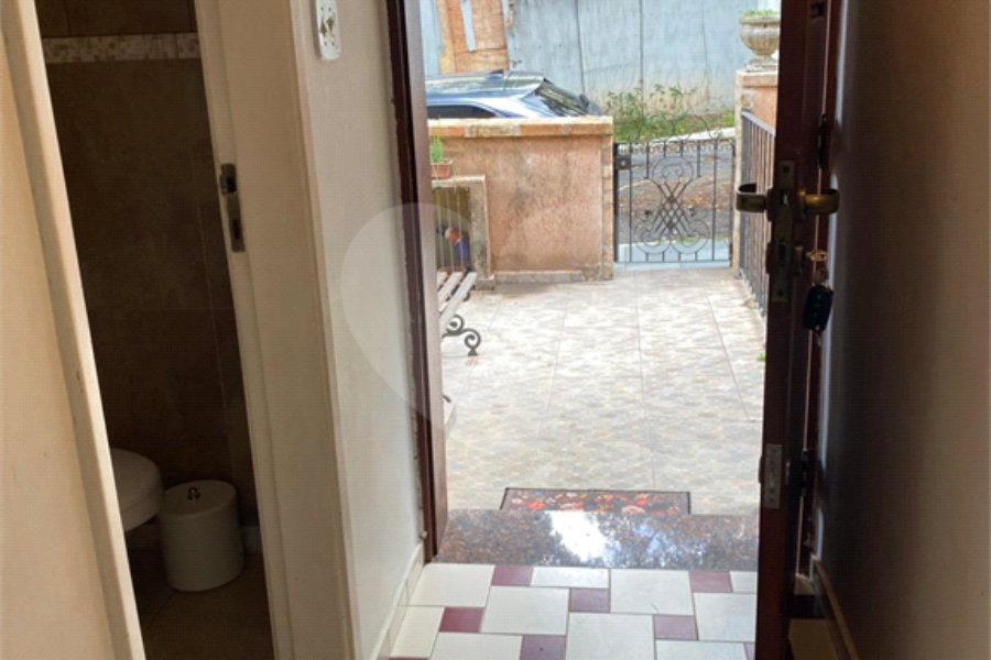 Casa à venda com 4 quartos, sendo 1 suíte, em Tremembé, São Paulo, SP