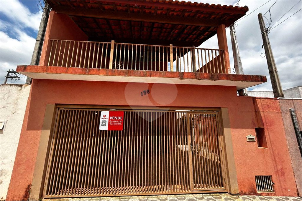 Casa à venda com 2 quartos, sendo 1 suíte, em Jardim Fogaça, Itapetininga, SP