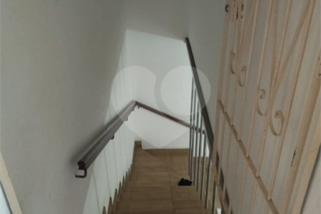 Casa à venda com 2 quartos, sendo 1 suíte,  em Vila Nancy, Mogi das Cruzes, SP