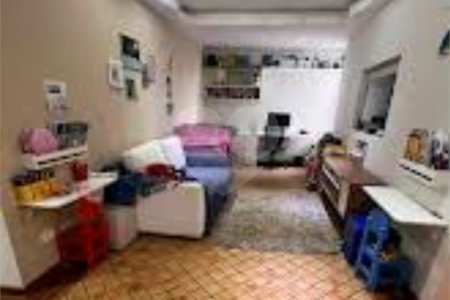 Casa à venda com 5 suítes em Aruã, Mogi das Cruzes, SP