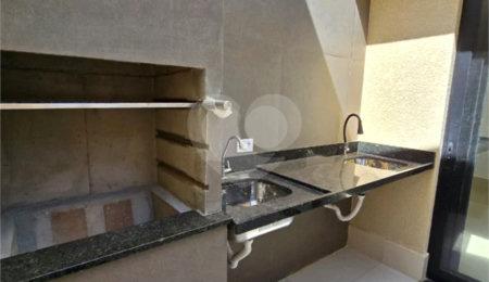 Sobrado à venda com 3 quartos, sendo 1 suíte,  em Jardim Maristela, São Paulo, SP