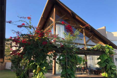 Casa à venda com 6 suítes no condomínio Jardim Primavera, Louveira - SP