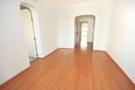 Apartamento à venda com 4 suítes em Jardim Marajoara, São Paulo, SP