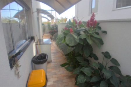 Casa à venda com 3 suítes no condomínio Damha III, São Carlos - SP
