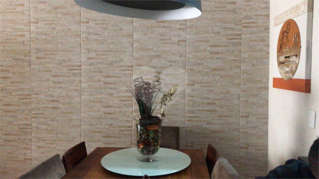 Casa à venda com 3 quartos, sendo 1 suíte,  no condomínio Felipe, São Paulo - SP