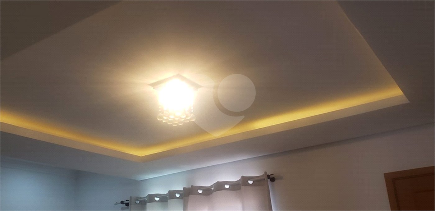 Casa à venda com 2 suítes no condomínio Residencial Bonanza I, Bom Jesus dos Perdões - SP