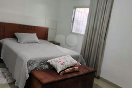 Casa à venda com 4 quartos, sendo 1 suíte,  em Jardim Ermida II, Jundiaí, SP