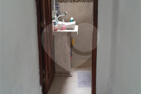 Casa à venda com 3 quartos em Santíssimo, Rio de Janeiro, RJ