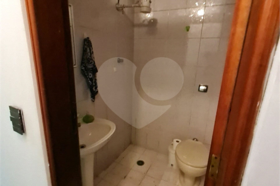 Sobrado à venda com 3 quartos, sendo 1 suíte, em Vila Tibagi, Guarulhos, SP