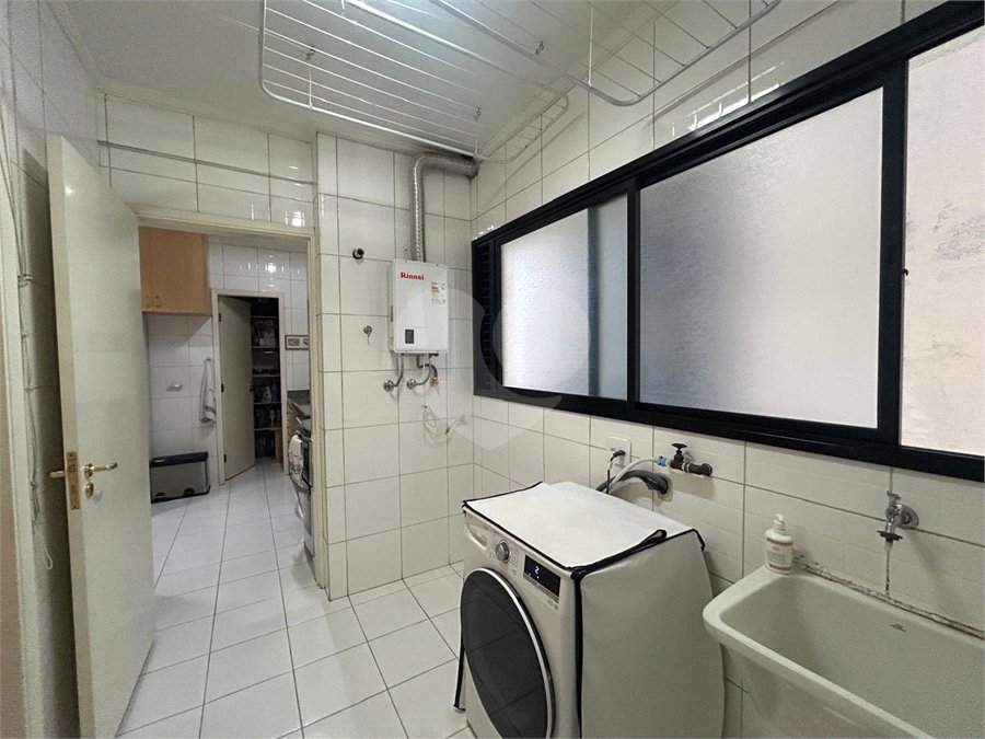 Apartamento à venda com 4 quartos, sendo 2 suítes, em Pinheiros, São Paulo, SP