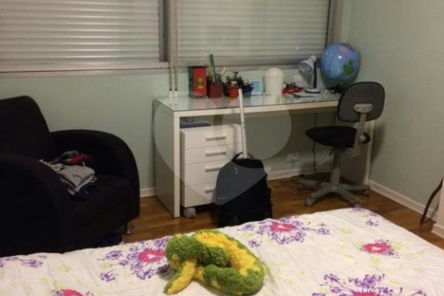 Apartamento à venda com 4 quartos, sendo 2 suítes, em Jardim América, São Paulo, SP