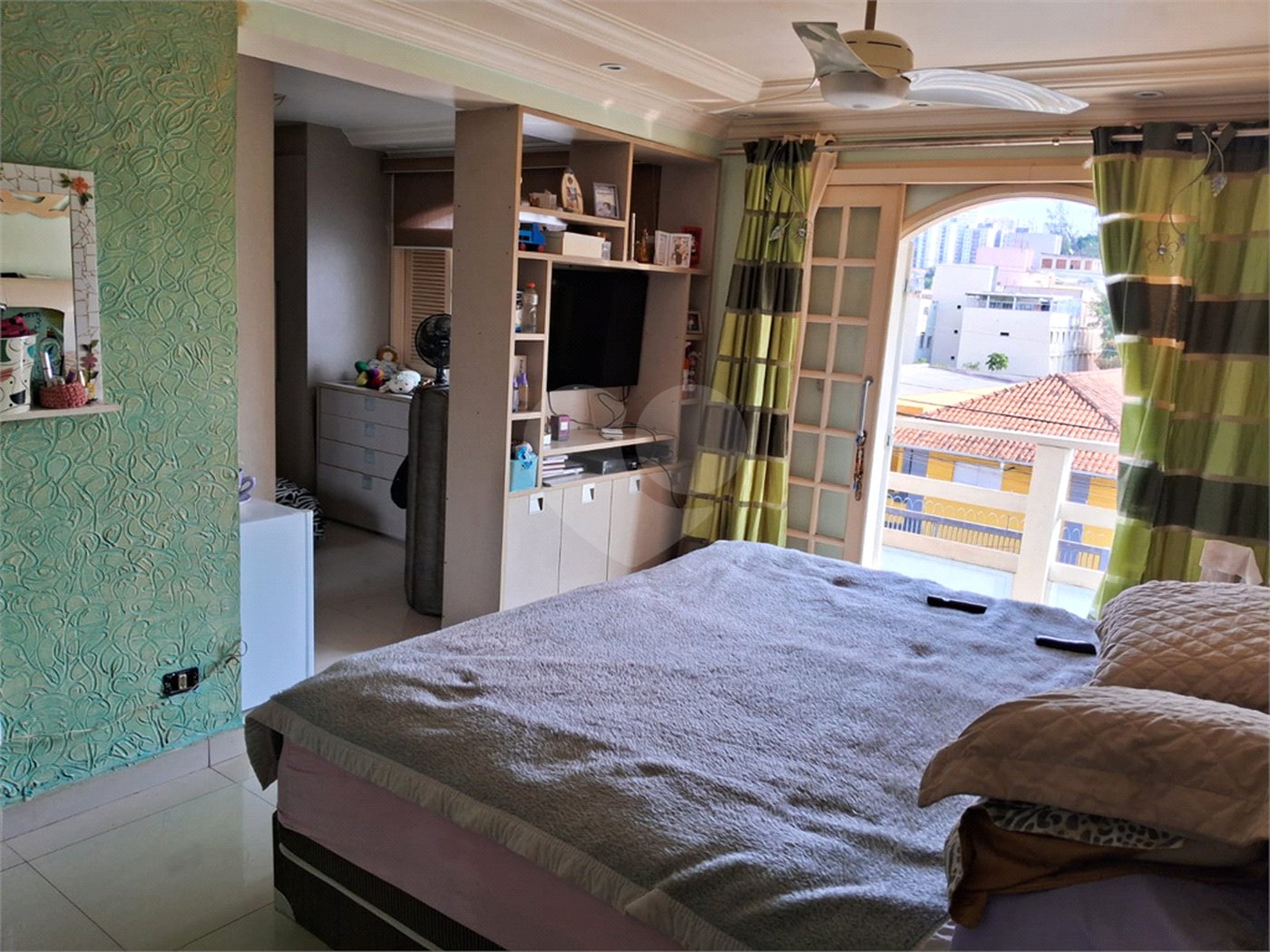 Casa à venda com 4 quartos, sendo 2 suítes, em Vila Indiana, São Paulo, SP